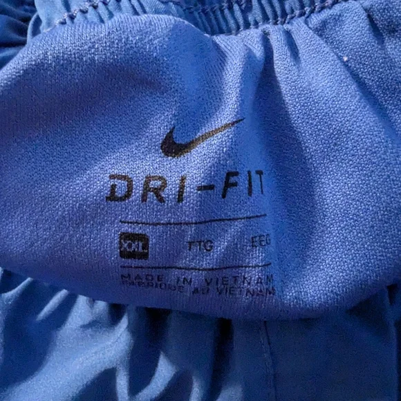 Nike Dri-Fit Running Shorts - Picture 2 of 2